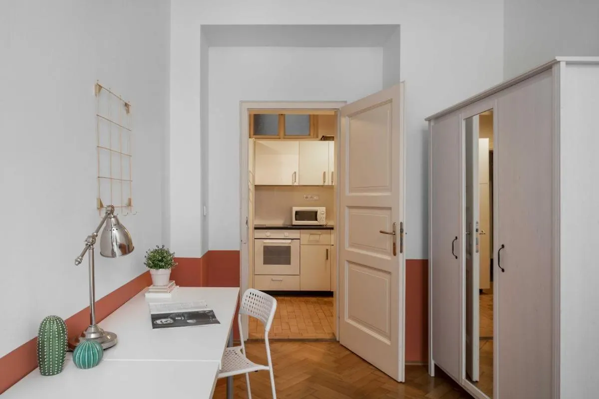 Letna Apartments Prag 0*,