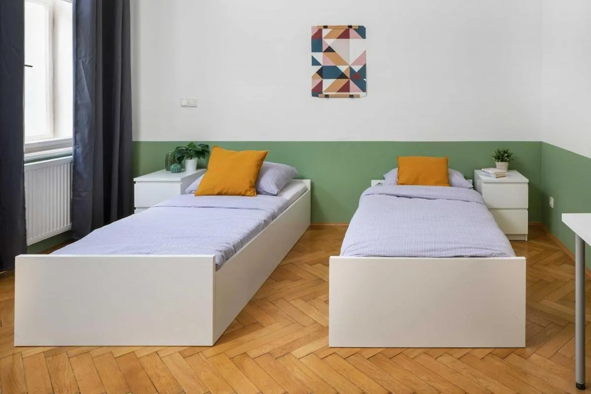 Letna Apartments Prag Çek Cumhuriyeti